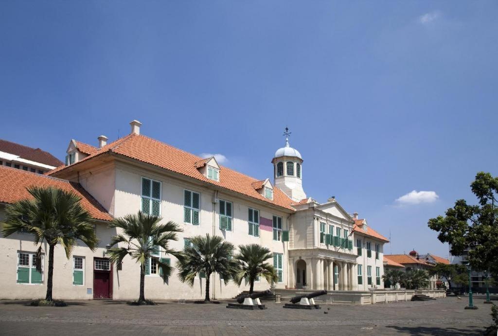 Amaris Hotel Mangga Besar Jakarta Luaran gambar