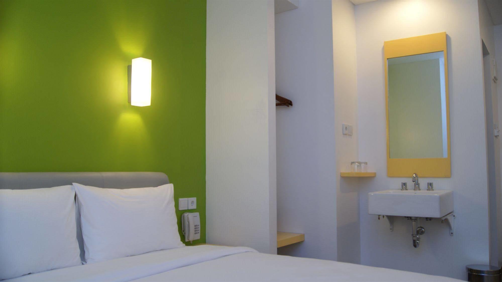 Amaris Hotel Mangga Besar Jakarta Luaran gambar